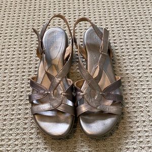 Naturalized Sandals